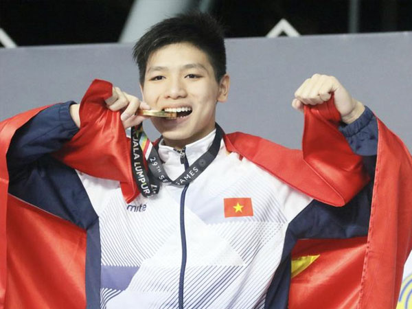 Nguyễn Hữu Kim Sơn: 15 tuổi làm 'dậy sóng' bơi ĐNÁ và sự tiếc nuối
