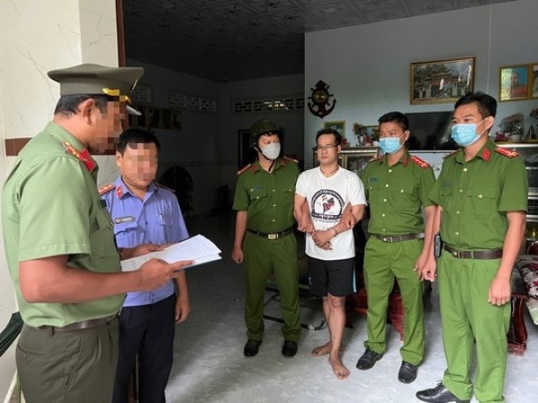 Bắt 2 đối tượng sử dụng mạng xã hội để chống phá nhà nước