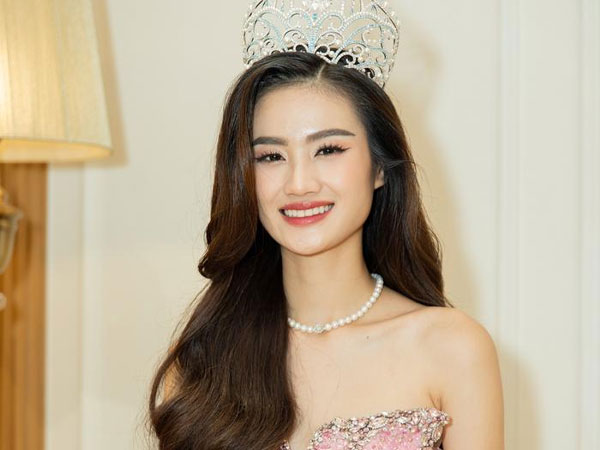 Hoa hậu Ý Nhi: 'Tôi không ngại trả tiền khi đi chơi với bạn trai'
