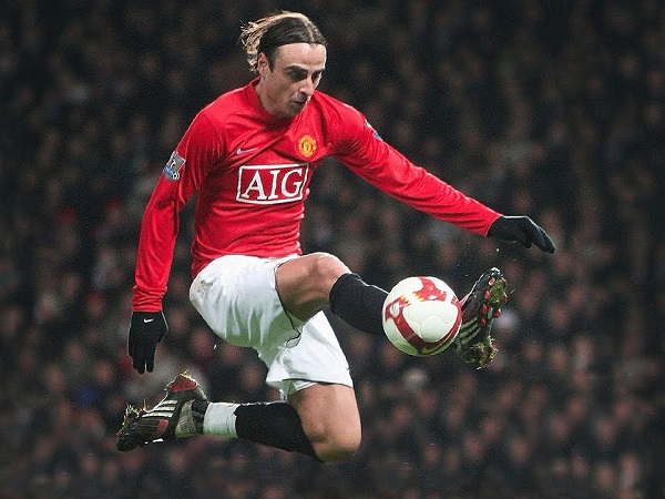 Bí quyết để cựu ngôi sao MU, Berbatov trở thành trùm first-touch