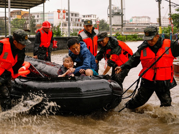 Bão chồng bão ở Philippines, Trung Quốc