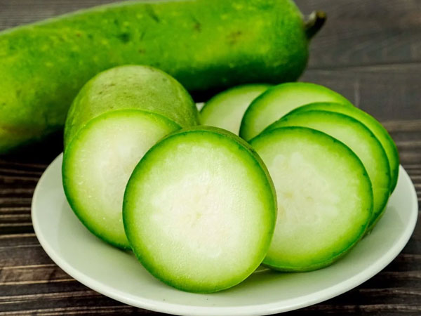 Người phụ nữ Hà Nội nhận 'trái đắng' vì học theo trên mạng ăn bí đao giảm cân