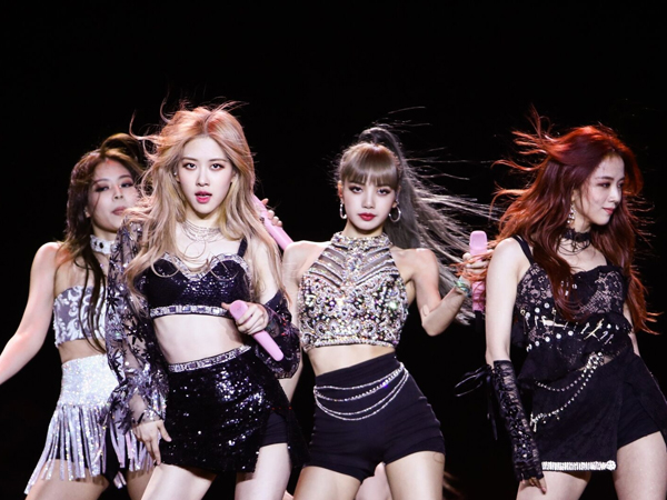Nam MC vướng ồn ào không trả vé concert BLACKPINK Hà Nội: 'Tôi sẽ đền tiền lại cho mọi người'