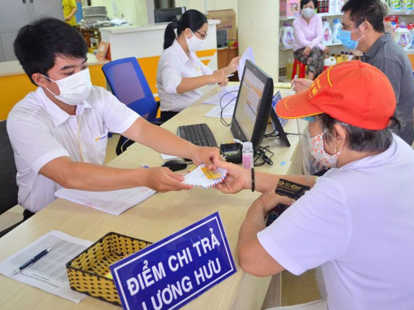 Quy định mới về lương hưu, trợ cấp có hiệu lực từ tháng 8