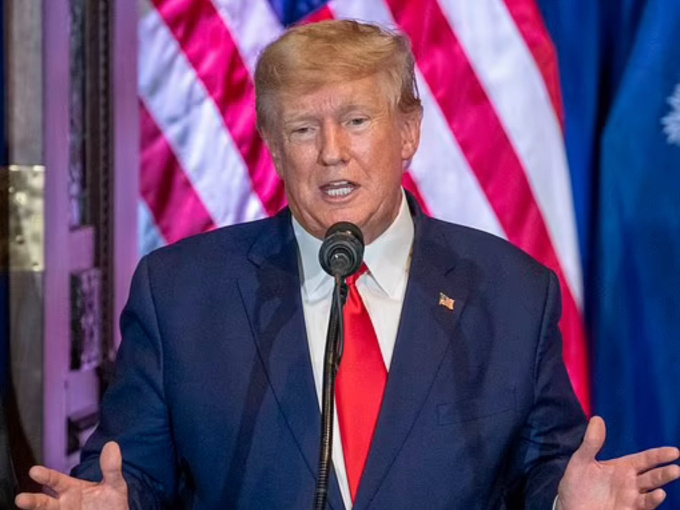 Ông Trump nói bản thân có thể đối mặt với hơn 500 năm tù