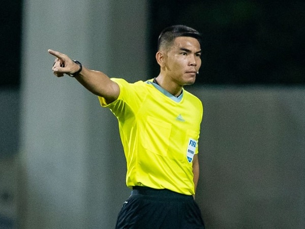 Vì sao VPF thuê trọng tài Thái Lan bắt ‘đại chiến’ Hà Nội vs CAHN?