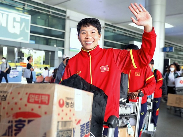 Thủ môn Kim Thanh kể về pha bắt 11m để đời ở World Cup, tiếc vì bị FIFA xin áo đấu