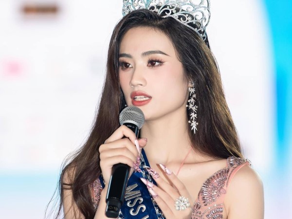 Hoa hậu Ý Nhi 'vạ miệng' bị đòi tước vương miện, khán giả lật lại màn ứng xử trong đêm chung kết của người đẹp
