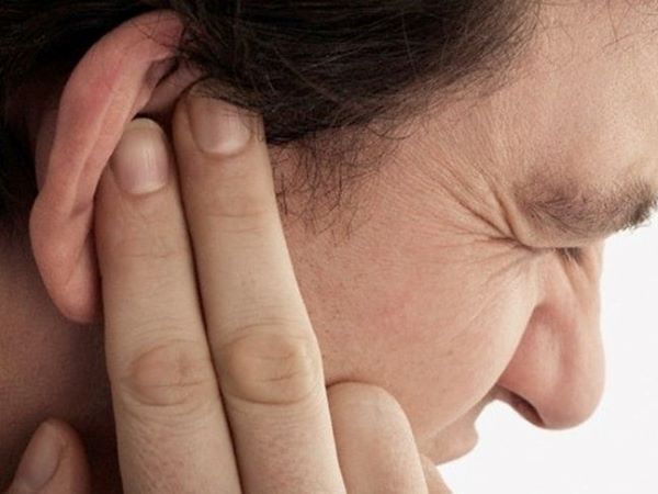 Chỉ đau tai, người đàn ông bất ngờ khi biết bị ung thư thanh quản