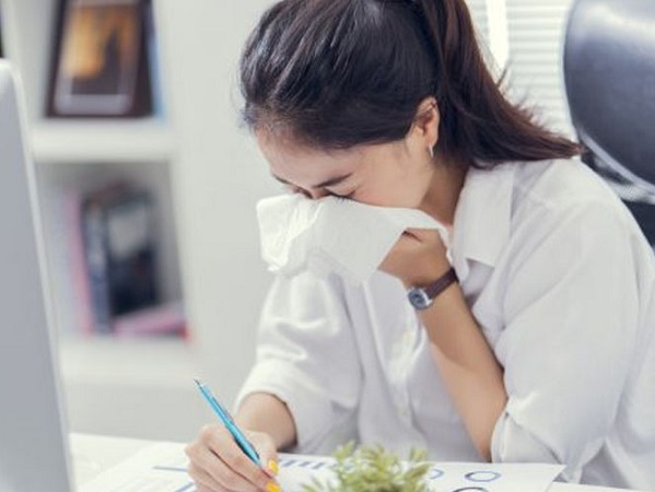 Kiểm tra lý do nghỉ phép của nhân viên, sếp rơi nước mắt vì ba hàng chữ này