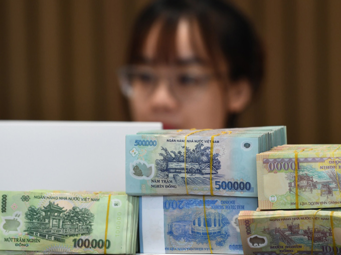 Ngân hàng giảm lãi suất thật và 'làm màu', có nơi giảm 6-7 lần chỉ bằng 1 lần