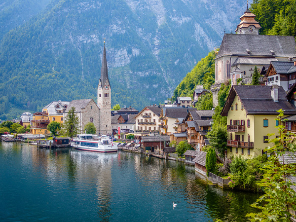 Khám phá Hallstatt - Ngôi làng thơ mộng và cổ kính bậc nhất Châu Âu
