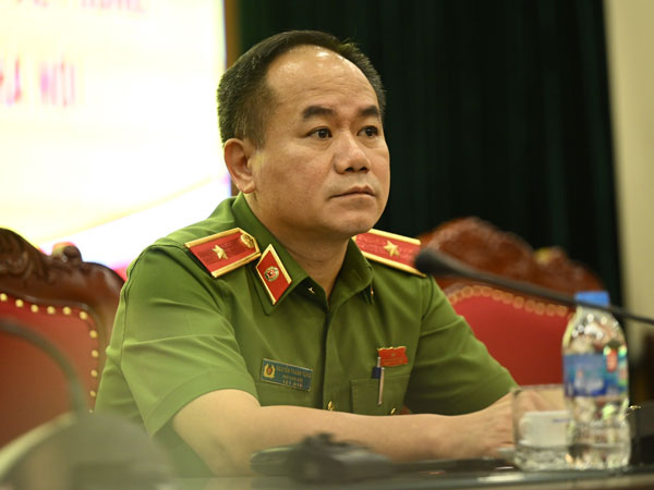 Công an họp báo vụ bé 7 tuổi bị bắt cóc: Đối tượng mang sẵn biển số giả và súng