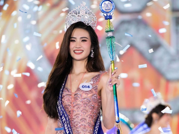 Một thành viên admin nhóm anti-fan Hoa hậu Ý Nhi bóc trần nội bộ lục đục, tố một quản trị viên khác 'lén' bán group?