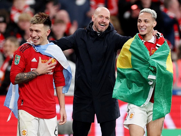 Họp báo Tottenham - MU: Ten Hag báo tin mừng về Martinez, vui khi Maguire ở lại