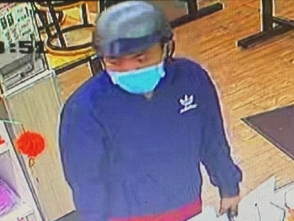 Bắt đối tượng cầm dao uy hiếp nhân viên, cướp cửa hàng tiện lợi