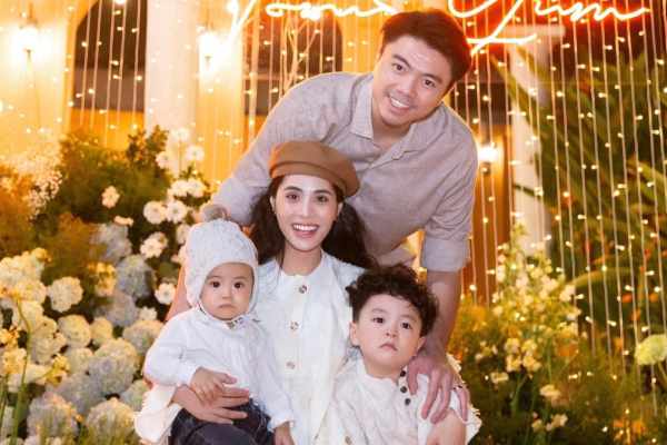 Ca nương Kiều Anh khoe chi tiêu một ngày, nhiều hơn cả một doanh nhân làm trong gần một năm