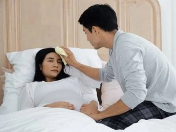 Bị nhà chồng ghét bỏ, tôi đã giả bệnh để khỏi phải đi ăn cỗ