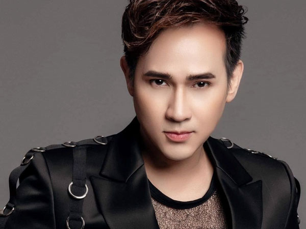 Chuyện đời ca sĩ Việt nổi tiếng sau một cơn mưa, cuộc sống giàu có, không vợ con ở tuổi U50