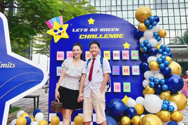 Con trai Bảo Thanh 12 tuổi đã cao hơn mẹ, được khen đẹp trai hơn bố