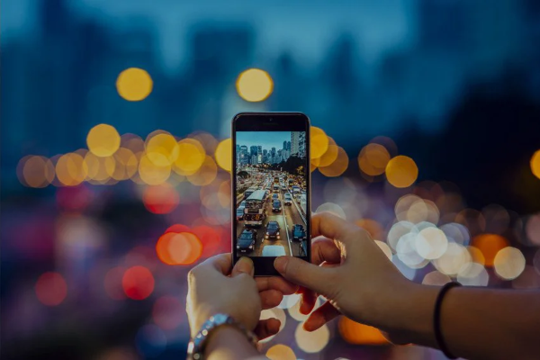 Muốn chụp ảnh đẹp trên iPhone, bạn cần tắt ngay tính năng này trên camera!