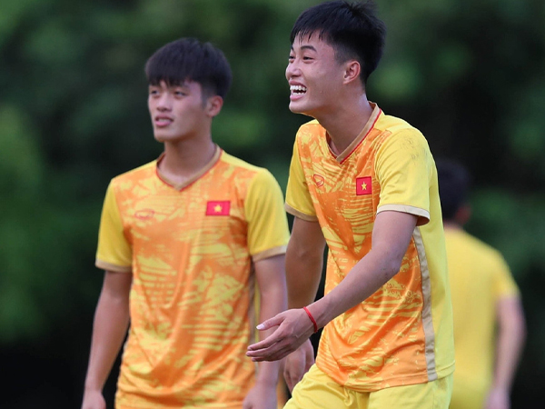 U23 Việt Nam tập kín, sẵn sàng quyết đấu U23 Indonesia