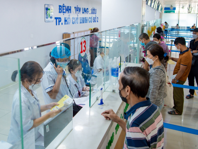 Cô gái 21 tuổi tố cáo bị bác sĩ xâm hại: 'Tôi như trầm cảm suốt nhiều tháng qua'