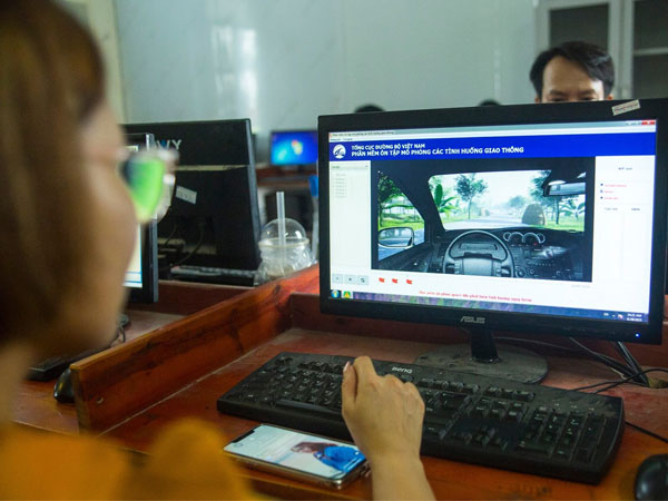 Đề xuất thí điểm học online đào tạo lái xe