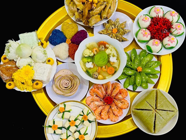 Mâm cúng rằm tháng 7 đầy đủ và lưu ý của chuyên gia về cúng cô hồn