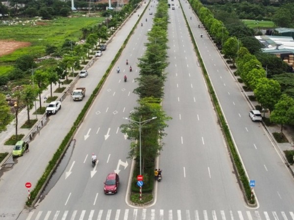Đại lộ nghìn tỷ ở Hà Nội biến thành nơi đổ rác trộm