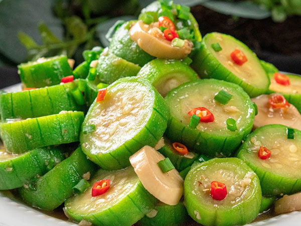 Loại quả được mệnh danh là 'nhân sâm của người nghèo', ăn vào bổ máu, đẹp da, chợ Việt Nam bán rẻ bèo