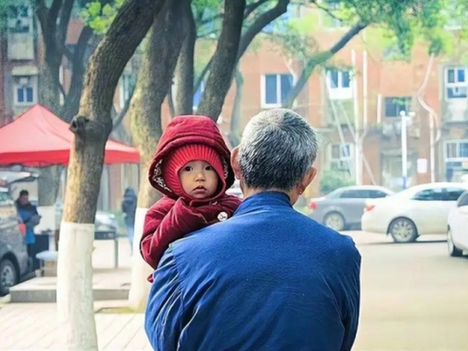 Con gái 4 tuổi bị bắt cóc, người mẹ sững sờ trước danh tính hung thủ