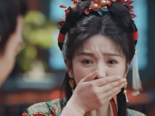 Nữ chính có nhan sắc gây mất ngủ nhất hiện tại: Khóc hay cười mặt cũng nhăn nheo như bà già