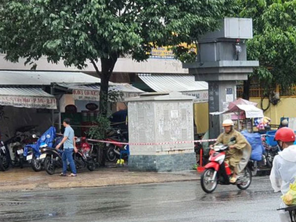 Nhóm côn đồ chém 3 người bị thương vì mâu thuẫn 'giật cô hồn'