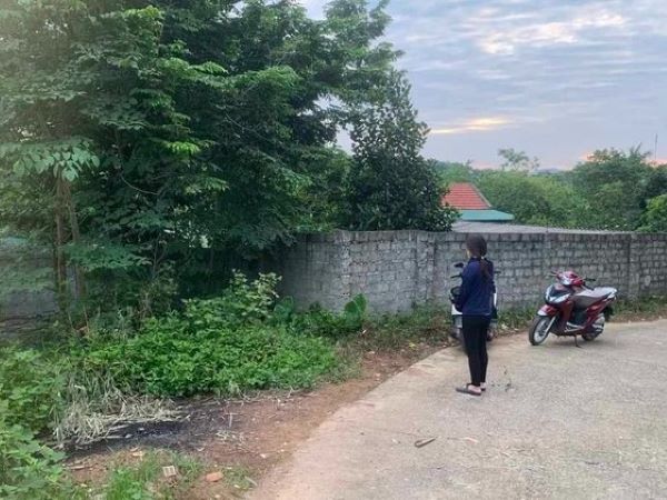 Nguyên Chủ tịch huyện tử vong trong bụi cây sau một đêm mất tích