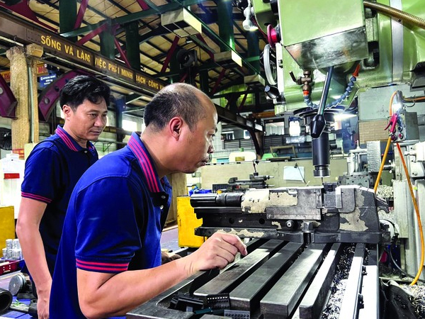 Đón 'vốn mồi' kích đầu tư