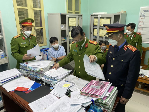 Vì sao cựu giám đốc, kế toán trưởng CDC Thừa Thiên  - Huế bị phục hồi điều tra?
