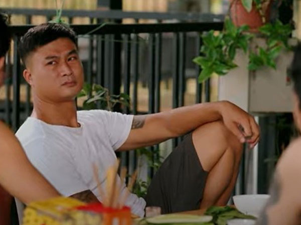 Làng trong phố tập 25: Hiếu gặp tai nạn