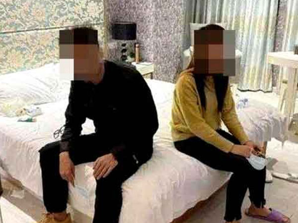 Uống thuốc để tăng cảm giác mỗi lần 'yêu' phú bà U50, chàng trai mất luôn chức năng nam giới