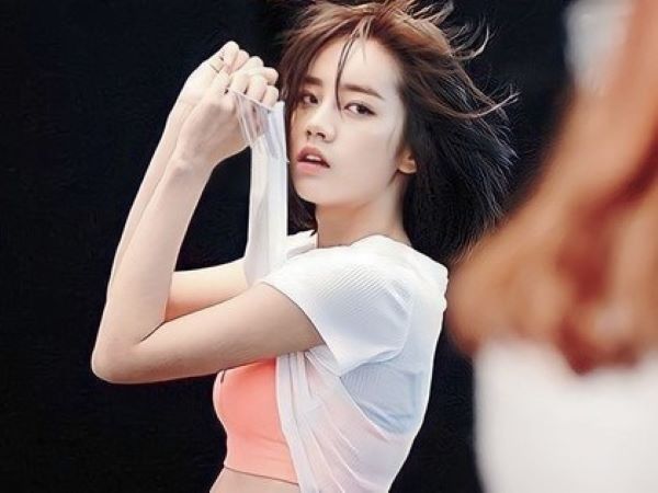 Nữ diễn viên quyền lực gây sức ép buộc hãng hàng không Mỹ phải xin lỗi