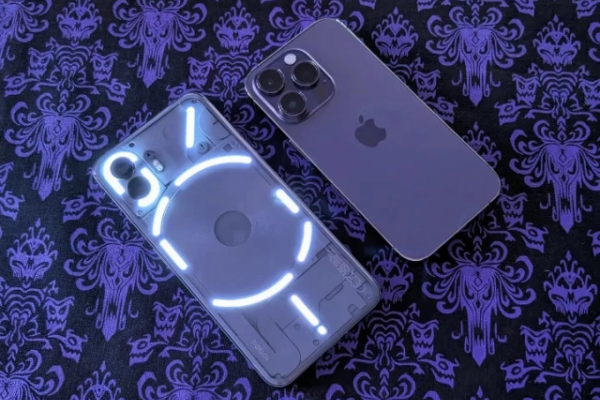 iPhone 15 trông quá nhàm, Apple cần "cắp sách đi học" 1 mẫu smartphone Android?