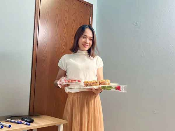 Gái xinh chuyển giới Lê Tiêu Linh và hành trình từ chàng kỹ sư thành cô giáo tiếng Anh gây bão TikTok