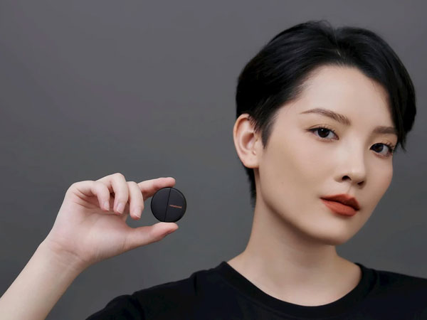 Giải mã cơn sốt thiết bị định vị hàng Việt bán 1.500 chiếc sau 1 tuần lên kệ: 'Xịn' như đồ Apple, giá rẻ hơn một nửa, pin trâu 6 tháng