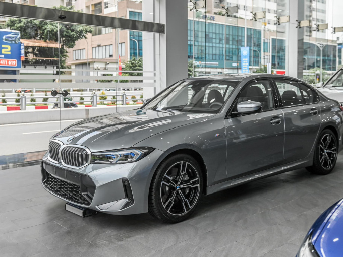 Xe sang đua giảm giá, Mercedes C-Class hạ sâu đến 110 triệu đồng