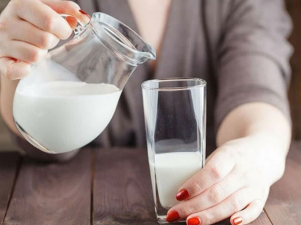 Sai lầm khi uống sữa tàn phá đường ruột và sinh bệnh đường tiêu hóa mãn tính, rất nhiều người không biết