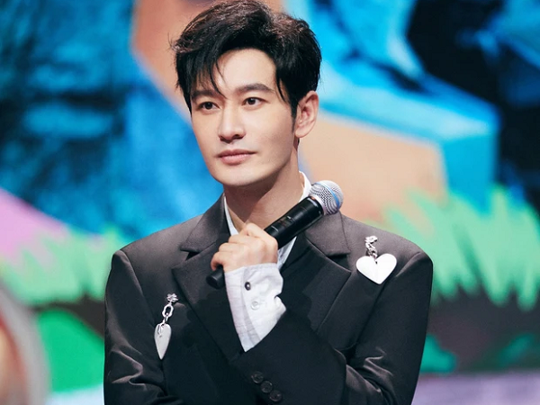 Rộ tin Huỳnh Hiểu Minh ngoại tình trước khi ly hôn với Angelababy, còn có con riêng?