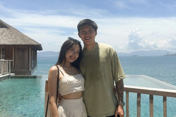 Doãn Hải My tăng cân nhưng vòng eo vẫn hút mắt khi chụp ảnh cùng Văn Hậu, bí quyết là gì?