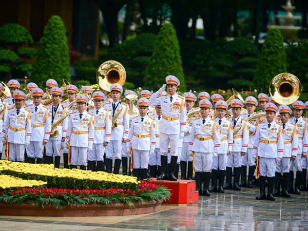 Nghi lễ đón, tiếp nguyên thủ quốc gia thăm cấp nhà nước như thế nào?