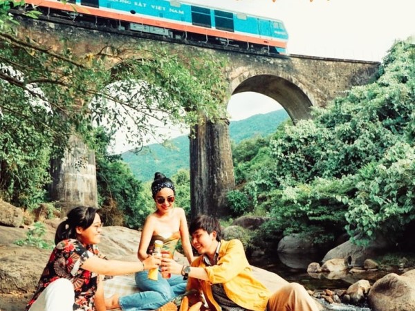 Cầu vòm tuyệt đẹp ở đèo Hải Vân, điểm check-in không nên bỏ qua