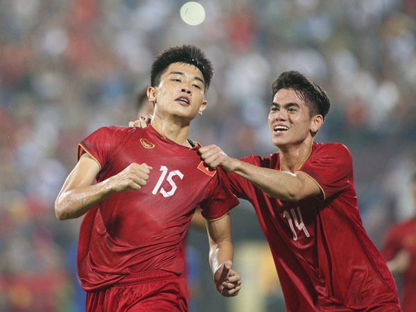 U23 Việt Nam tuột chiến thắng sau màn rượt đuổi kịch tính
